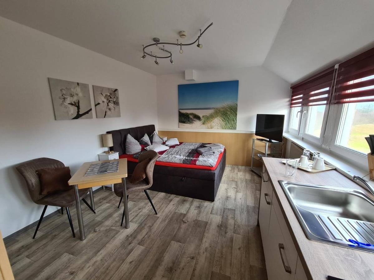 Pension Gaestehaus Elfriede บัลทรุม ห้อง รูปภาพ